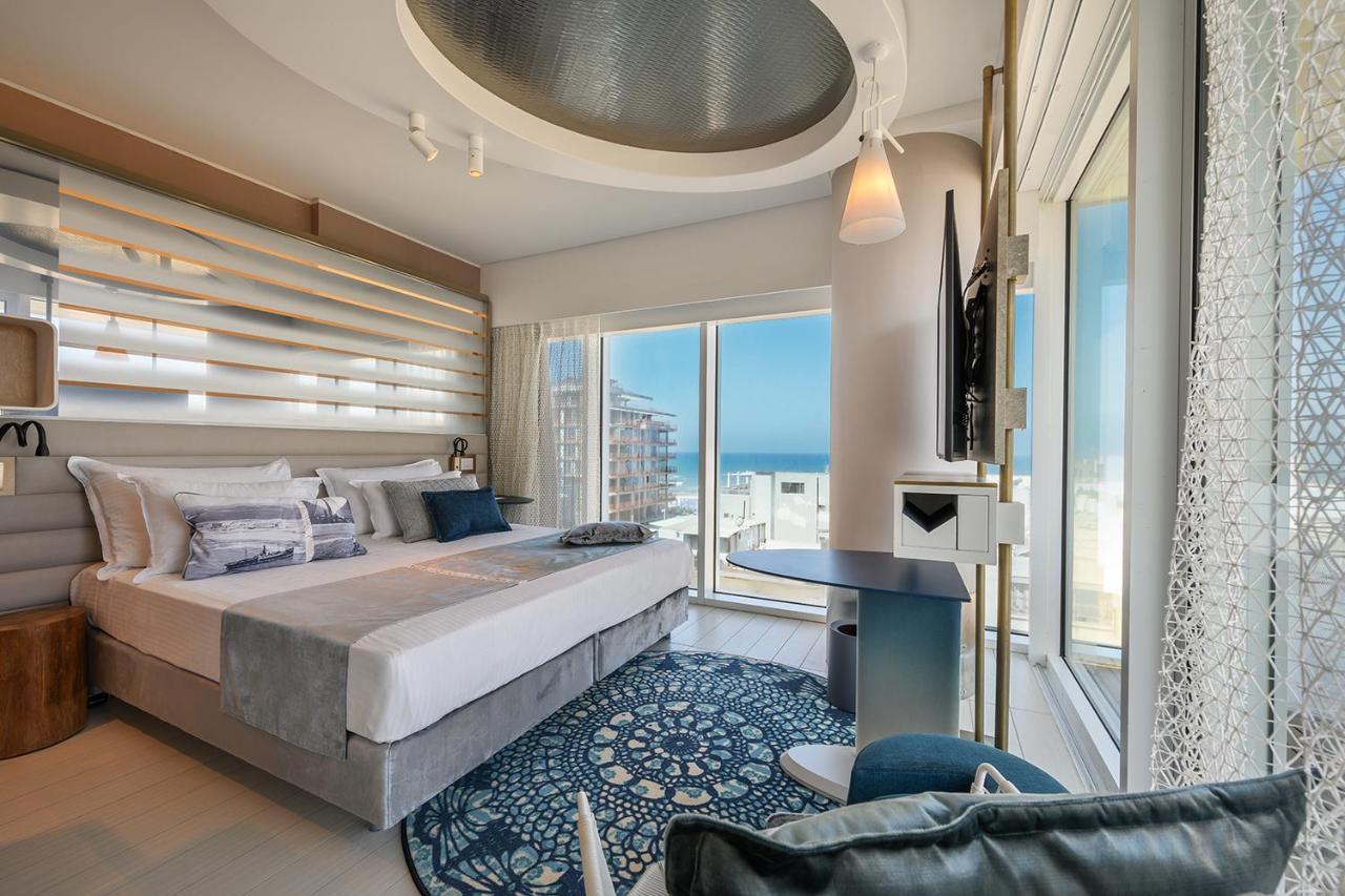 Port Tower By Isrotel Design Tel Aviv Exteriör bild